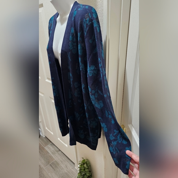 Croft & Barrow Navy Blue Floral Open Front Cardigan Size 1X EUC - Picture 2 of 7